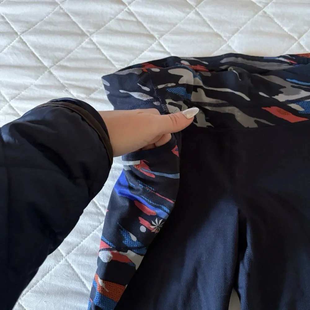 Athleta Cropped Leggings Pants Womens Size Small Blue‎ Stretch Yoga Activewear